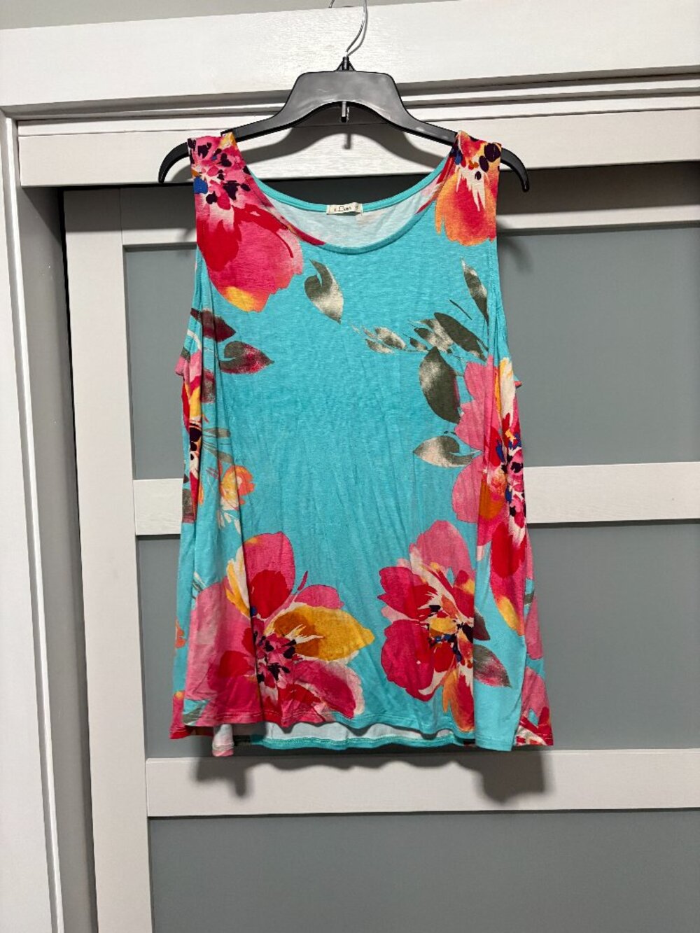 e.Luna Women's 2X Teal Floral Bright Flowy Tank Top Shirt NEW Soft